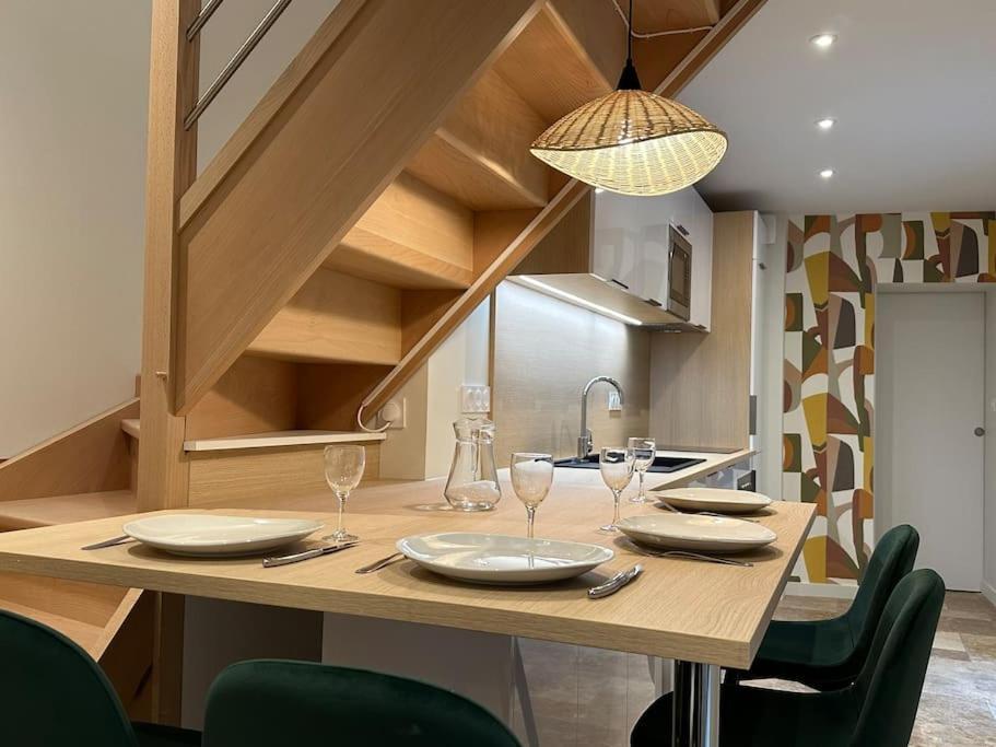 Maison Avec Cour Interieure 苏亚克 外观 照片