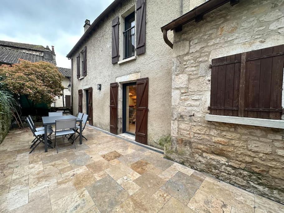 Maison Avec Cour Interieure 苏亚克 外观 照片